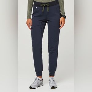 Figs Zamora - Jogger Scrub Pants Size: Medium Color: Quiet Navy FREE SHIPPING!